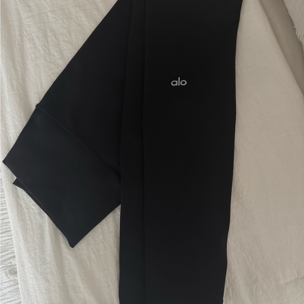 Alo Black Leggings